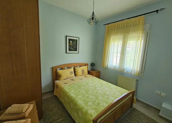 Daire Hillside View Káto Loutrákion